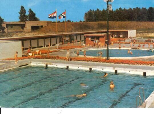 Openluchtzwembad "De Dobbe" jaren 70