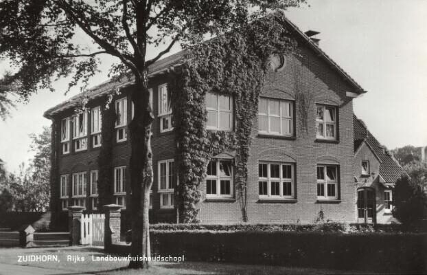 Rijks Landbouw huishoudschool Wilhelminalaan 1962