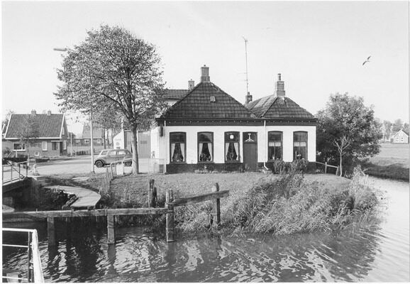 Café "Het Witte Huis" Briltil 1978